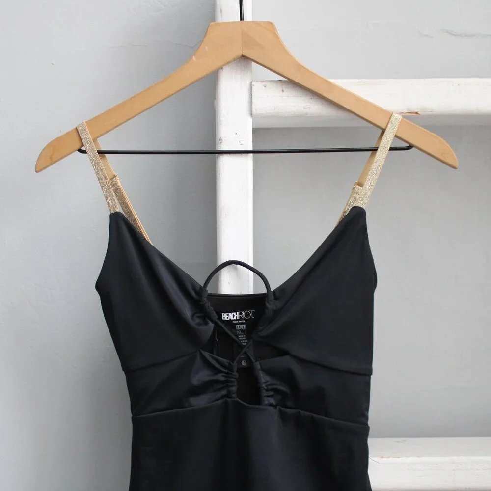 Beach Riot Leslie One-Piece Cut-Out Swimsuit in Black & Gold Size Medium NWT - Picture 7 of 8